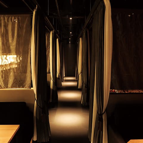 ひつまぶしと炭火焼き鳥 名古屋めし居酒屋 なご八 栄店 貸切60名様（1部屋） - 貸切