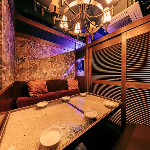 全室水槽個室 柳橋 AONO(アオノ)名古屋駅店 個室6名様(1部屋) - 個室